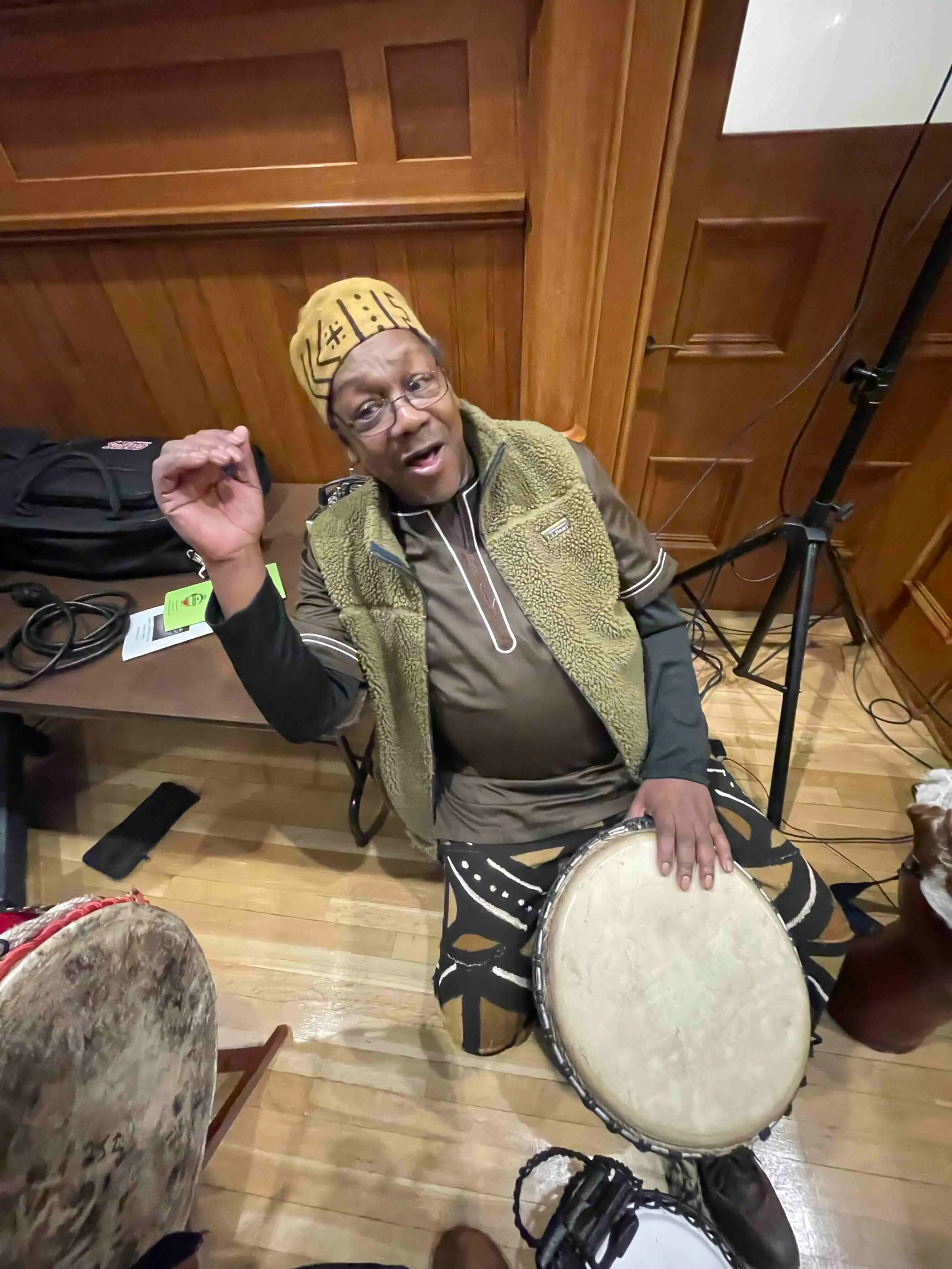 Jarawa percussion performance